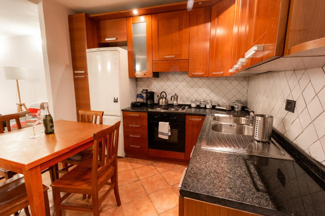 Trastevere Four Seasons Trilussa 1 Рим Экстерьер фото