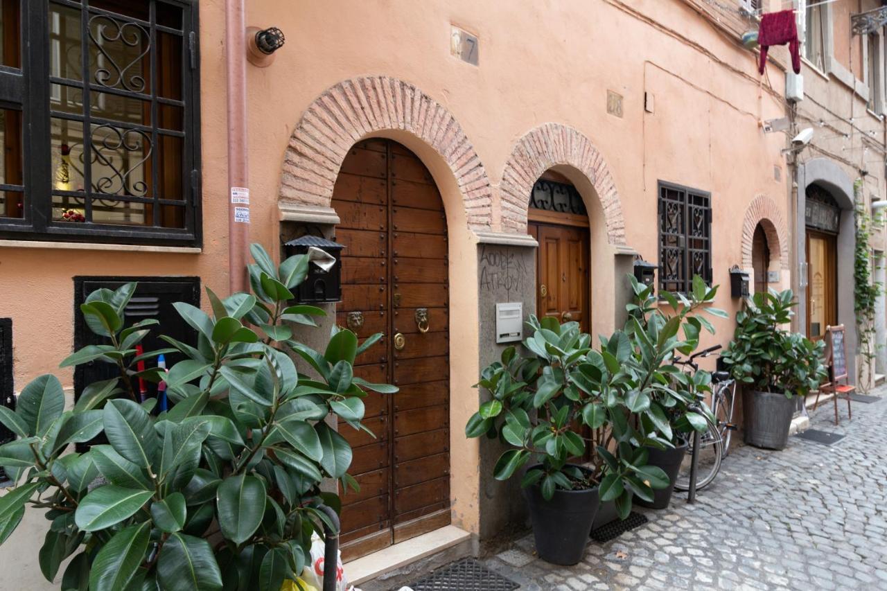 Trastevere Four Seasons Trilussa 1 Рим Экстерьер фото